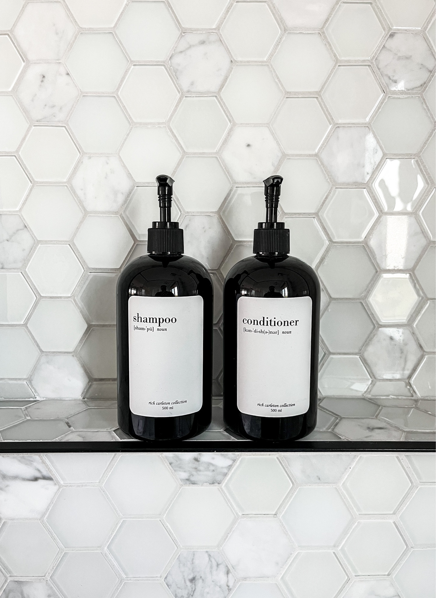 black plastic shampoo & conditioner pump dispensers bottles

#farmhouse #bathroom #storage #decor #etsy

#LTKstyletip #LTKunder50 #LTKhome