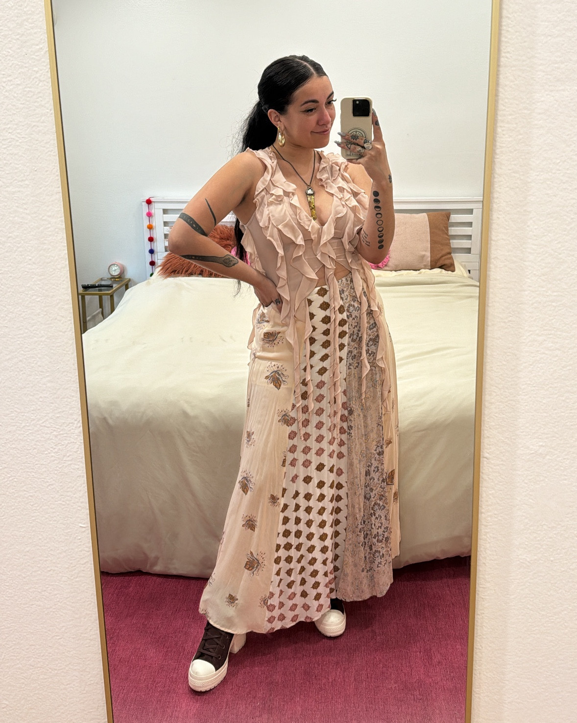 Off to do oracle readings in this elegant but bohemian look! So Cancerian! 🐚

#LTKStyleTip #LTKTravel #LTKParties