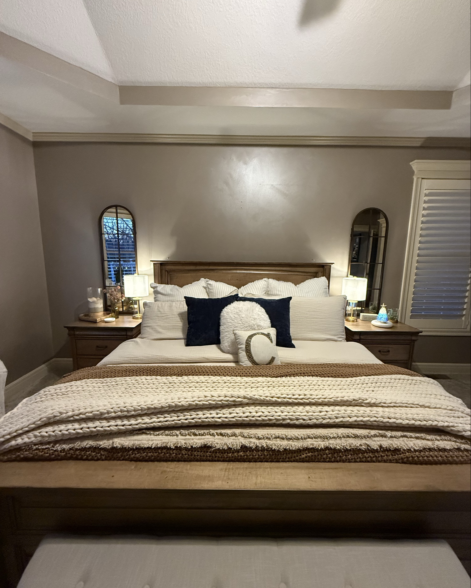 Neutral room 

#LTKFindsUnder50 #LTKFindsUnder100 #LTKHome