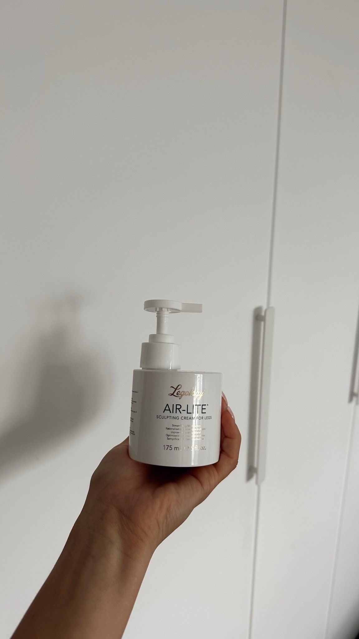 I’ve been using Air Lite Cream from @legologyofficial  for the past few days, and I’m so happy with it. My legs look smoother and more hydrated ✨ #ad

#LTKbeauty
