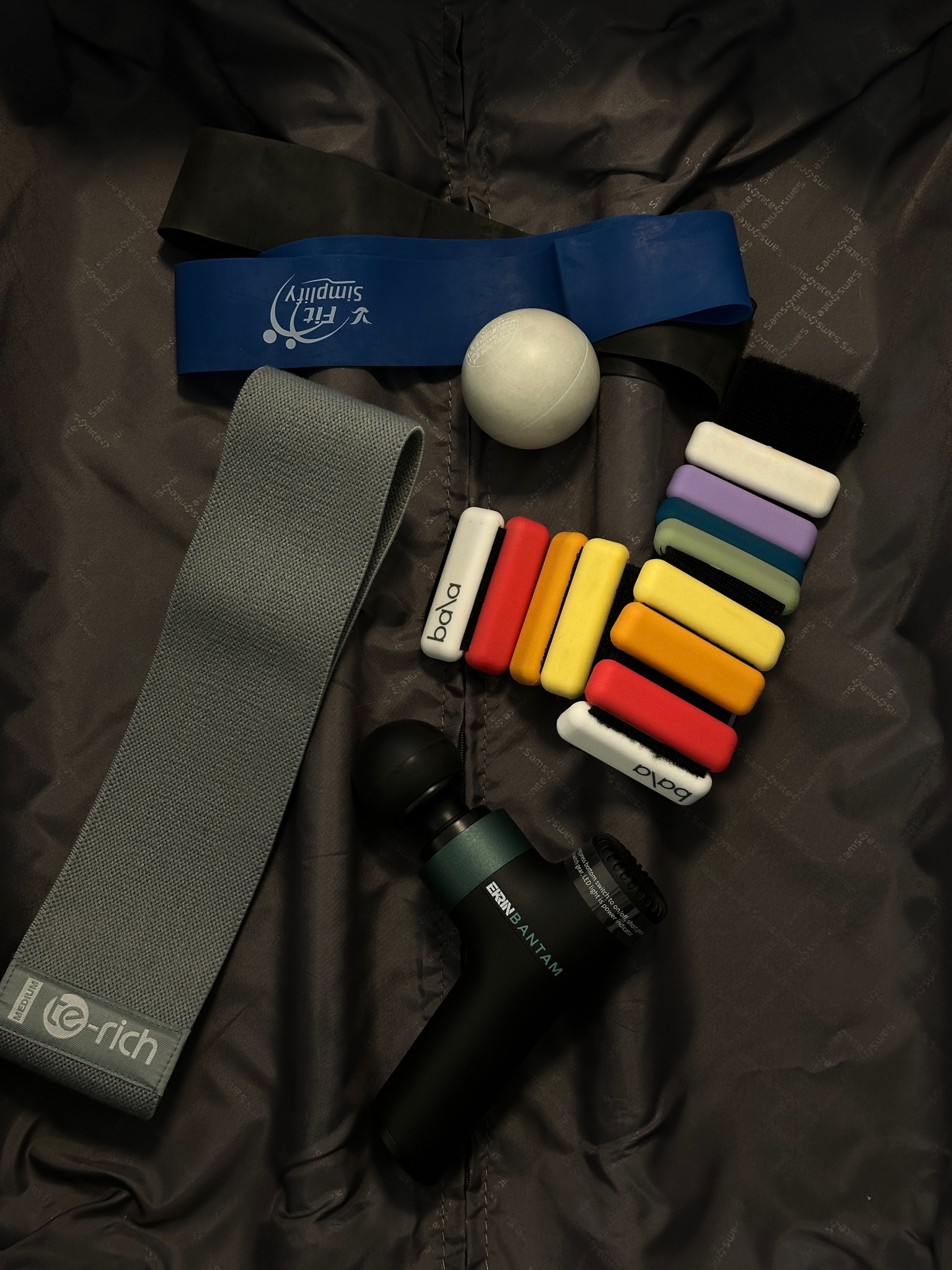 A few fitness things I’m taking with me as I travel! 

#LTKFitness #LTKActive #LTKTravel