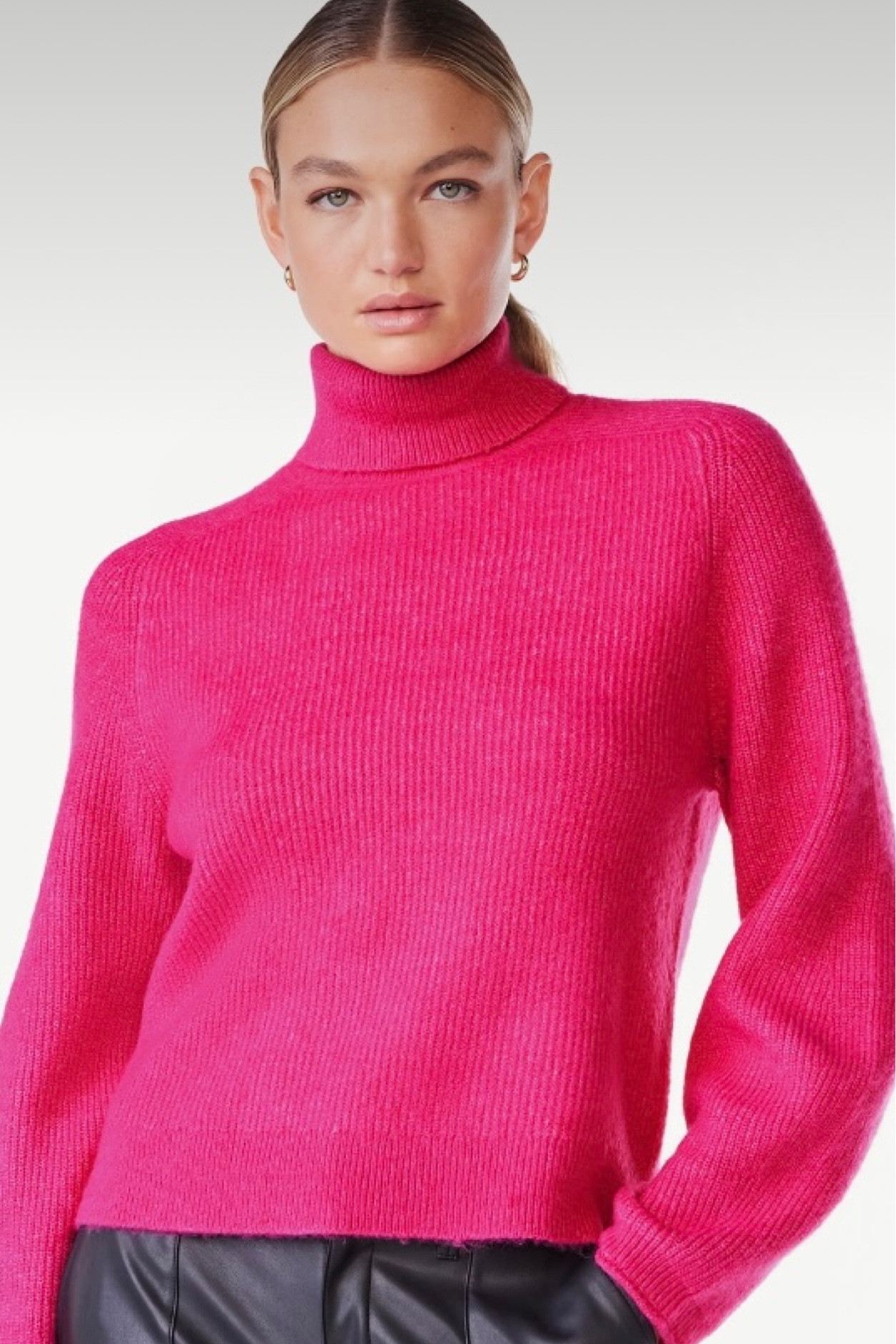 Sweater sale! #walmart

#LTKbeauty #LTKworkwear #LTKtravel