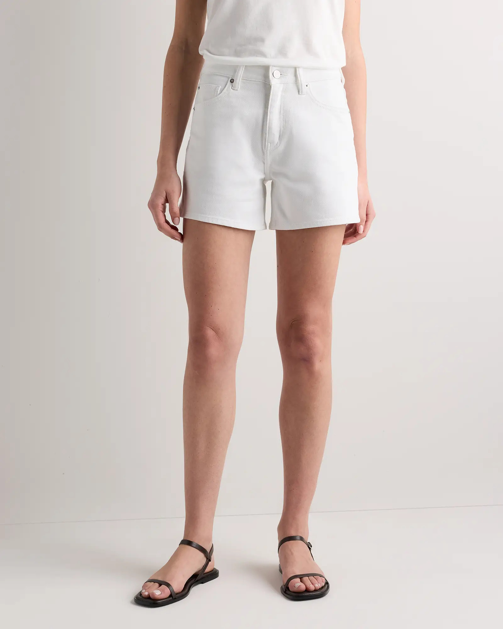 Bella Stretch Vintage Shorts in Ghost White | Quince