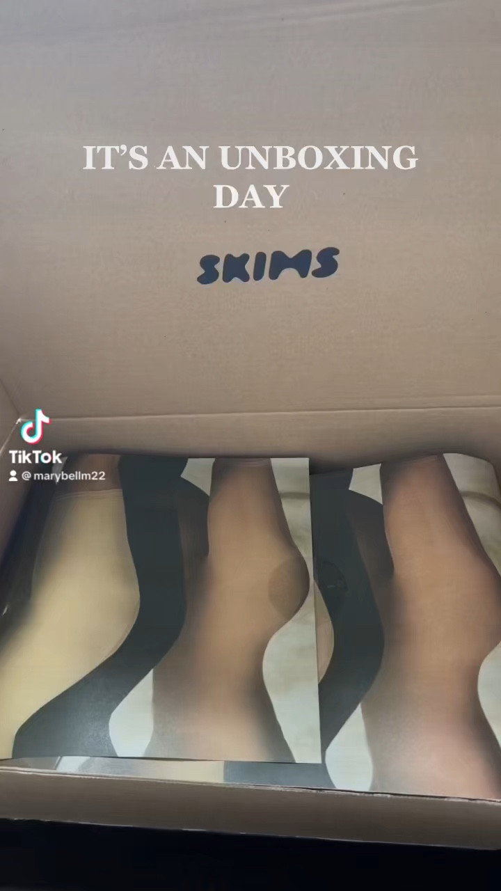 Skims sale and H&M haul #skims #fashionfinds#basics 

#LTKFind #LTKstyletip #LTKSeasonal
