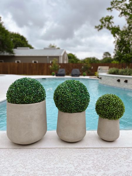 Amazon concrete planters for a spring refresh! 

Planters. Spring refresh. Patio decor. Home decor. Concrete planters. Set of 3 planters. Faux greenery. Under 200. Amazon finds. Outdoor. 

#LTKhome