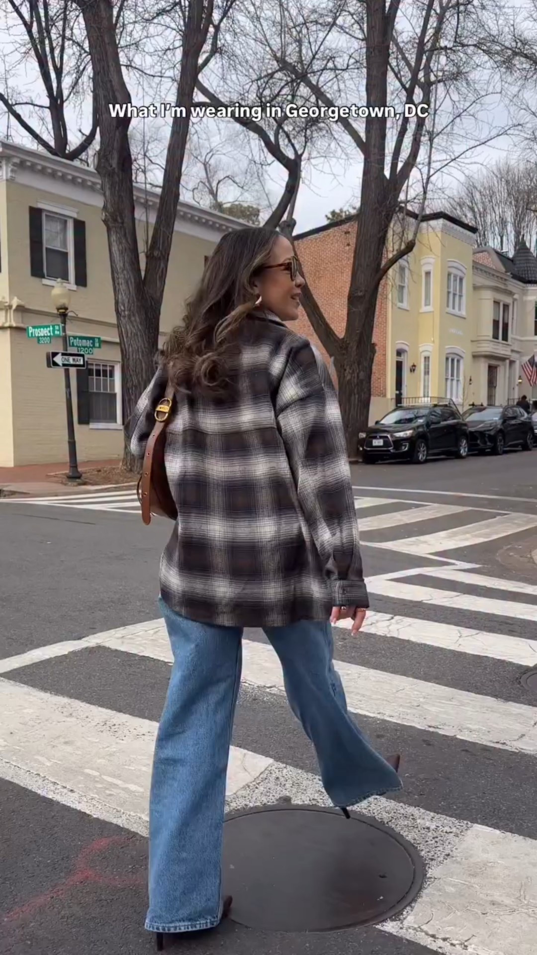 An easy, casual, oversized throw-on look for today! 

#whatimwearingtoday #whatimwearing #easyoutfitideas #plaidshirt #plaidoutfit ootd, winter fashion, street style, Georgetown, dc, outfit of the day,