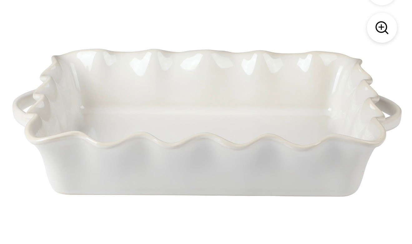 The Pioneer Woman 9"x13" Stoneware Ruffled-Edge Casserole Baking Dish

#LTKParties #LTKHome #LTKFindsUnder50