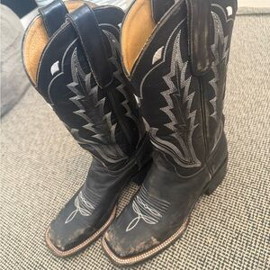 Idyllwind Black distressed Western Cowboy Boots | Poshmark