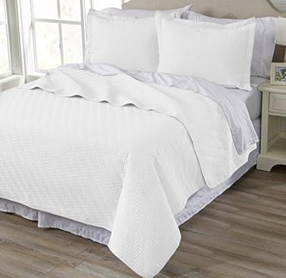 Home Fashion Designs 3-Piece All Season Quilt Set. Full/Queen Size Quilt with 2 Shams. Soft Micro... | Amazon (US)