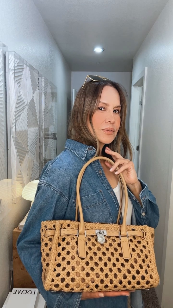 The chicest of bag!
@Michael Kors US 

#LTKootd #LTKgrwm #LTKMothersDay