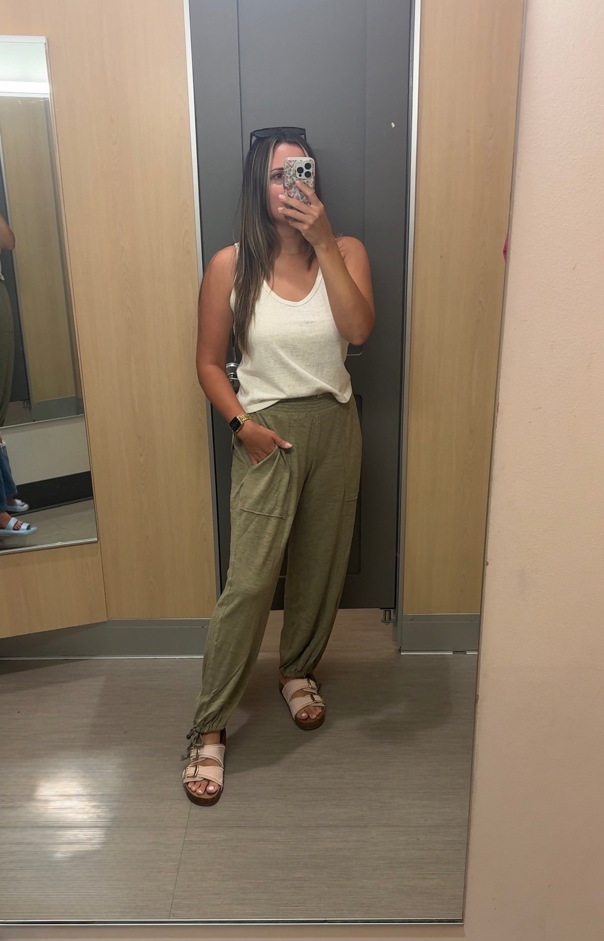 New pull-on pants from target! They’re so comfy, kind of like a thin sweatpants material. Balloons style ankle. They also pair with a matching top!