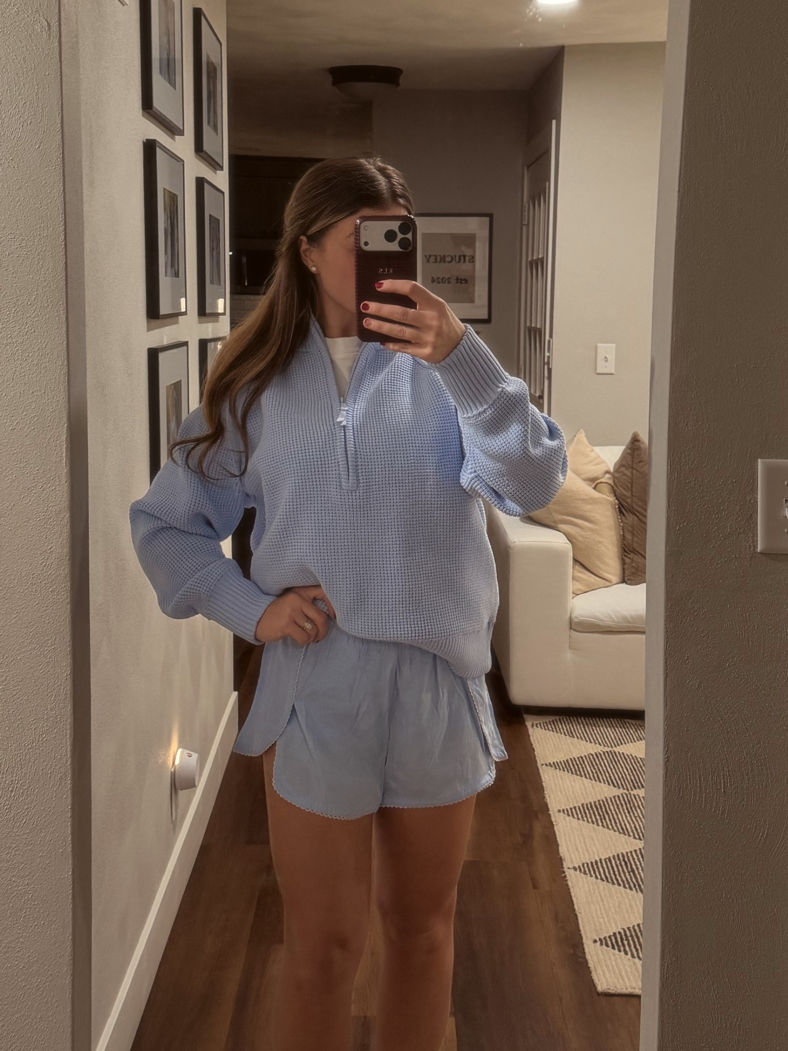 immediately ordering the other colors! This 1/4 zip is so thick, soft & cozy! I also love the detailing on these shorts! Wearing a M in both! #aerie #lounge 