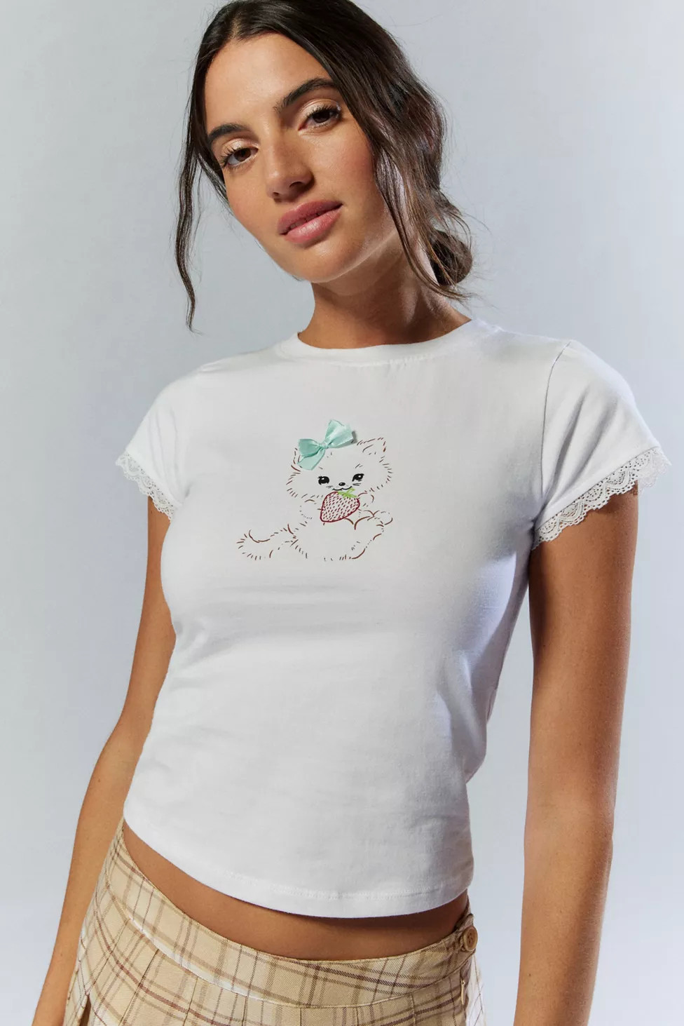 Motel Izzy Kitten Baby Tee | Urban Outfitters (US and RoW)