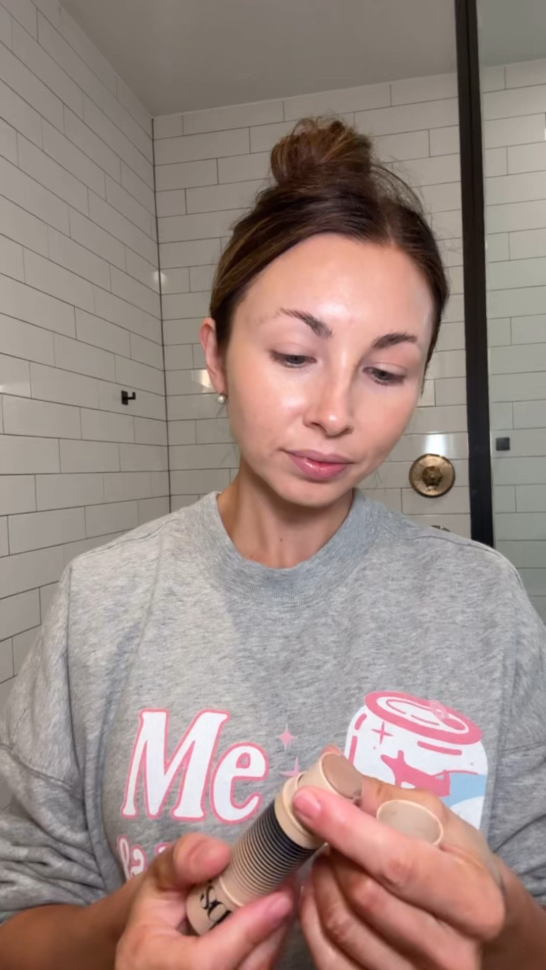 Today’s makeup look with my favorite Dibs in shade 1.5 
Pink Lily oversized sweatshirt (size L) code SHOP35 for 35% Off.

#LTKdayinmylife #LTKgrwm #LTKBeauty