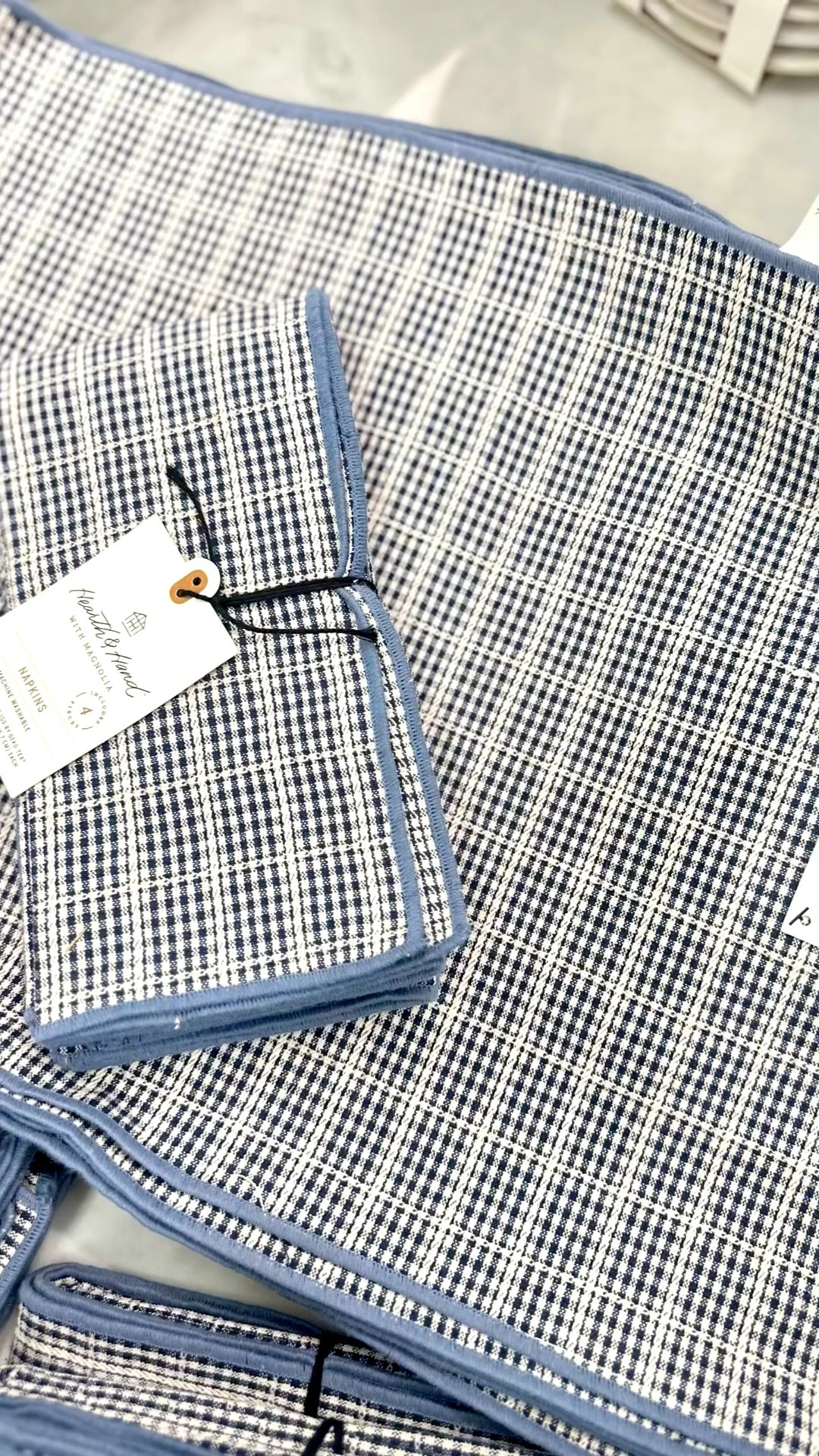 I found the cutest blue plaid napkins and placemats at Target this week.

They are part of the new Hearth & Hand collection. 

There are also oven mitts in the same pattern. 

#LTKFindsUnder50 #LTKHome