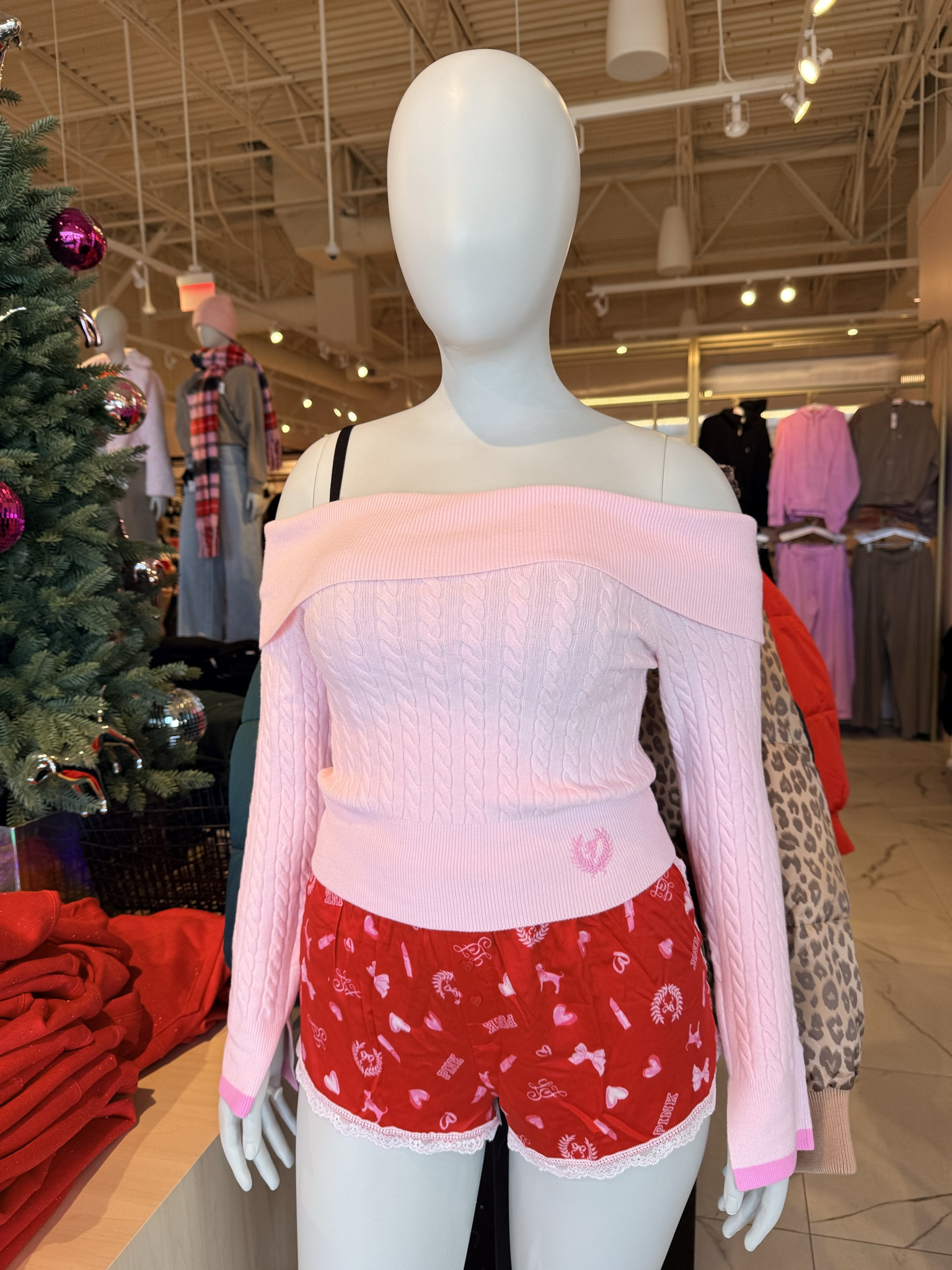  got LoveShackFancy x VS PINK and that combo is chef’s kiss 😍✨
Soft, feminine, cozy, and totally cute — perfect for gifting or treating yourself this holiday season.
I linked all my favorite pieces from the collab on LTK so you can shop the best styles in one place!

#LoveShackFancy #VSPINK #holidayfashion #giftideasforher #LTKfashion #LTKholiday #LTKfinds #LTKsale #shoppingfavorites #onlineshopping #festivestyle #ShoppingWithPriiincesss #Atlantamom #Atlantabloggers #Atlantablogger #AtlantaCreator #Atlantacontentcreators #Atlantacontentcreator

#LTKHoliday #LTKGiftGuide #LTKSaleAlert