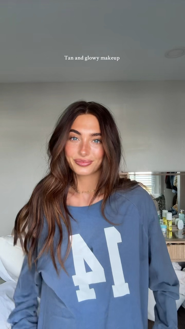 Tan & Glowy makeup 🪼

#LTKSummerEdit #LTKBeauty