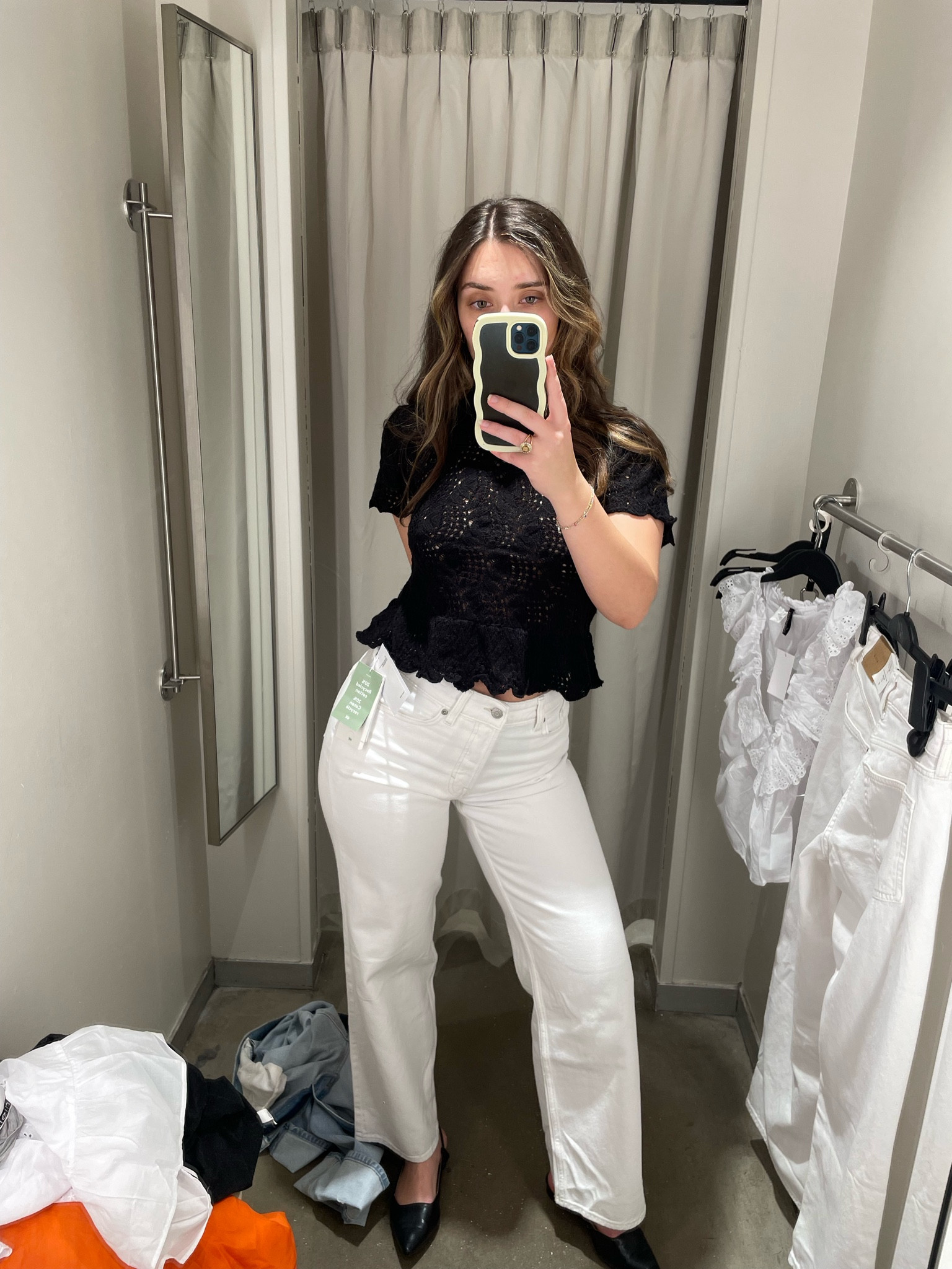 Simple look for spring // H&M

#LTKfindsunder50 #LTKshoecrush #LTKstyletip