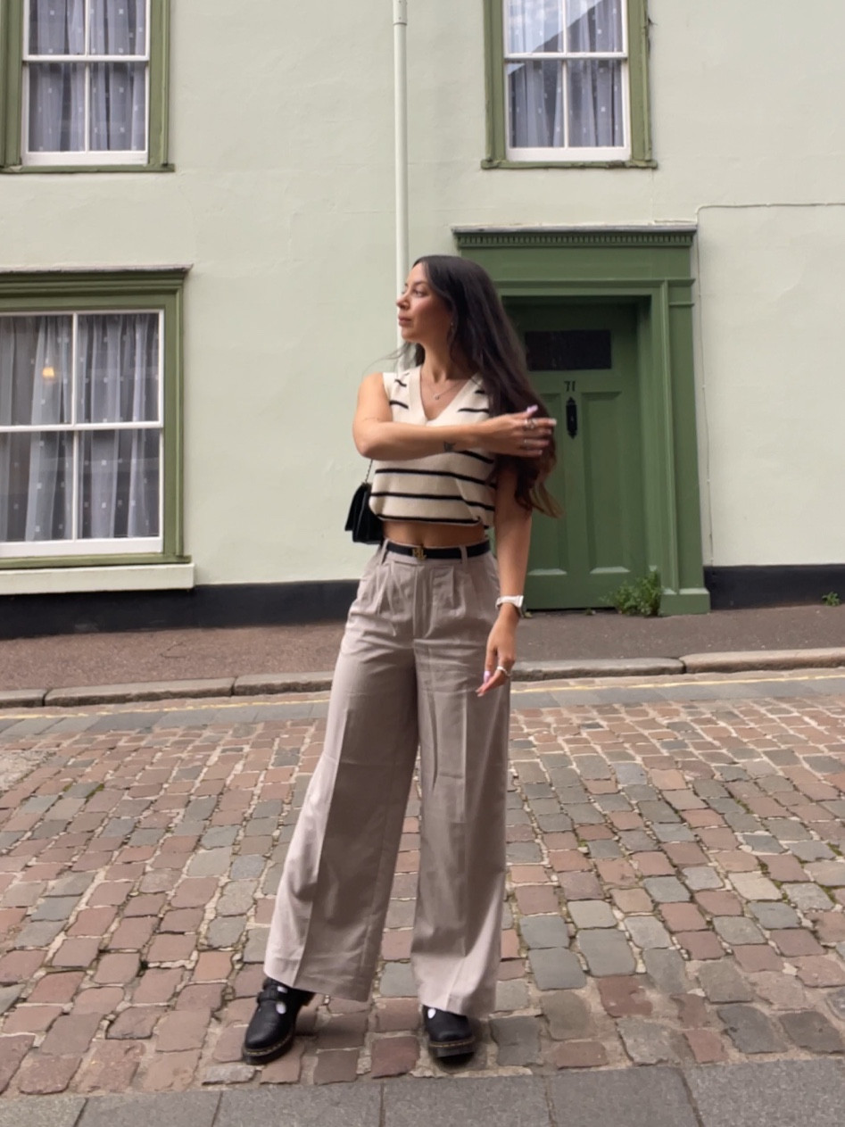 Size down with low rise trousers if you want them high waisted 🙌🏼

#LTKfindsunder50 #LTKeurope #LTKstyletip