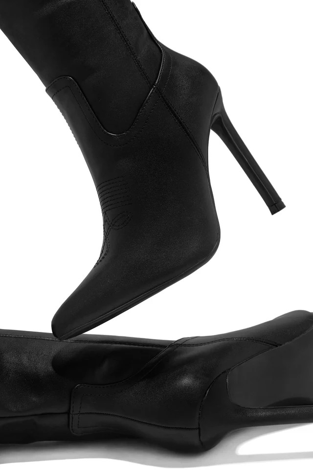 Miss Lola | Erin Black High Heel Boots | MISS LOLA