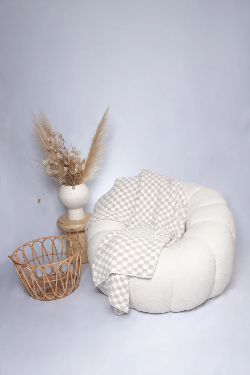 Blushing Beige & White Check Print Throw | Sunset Snuggles