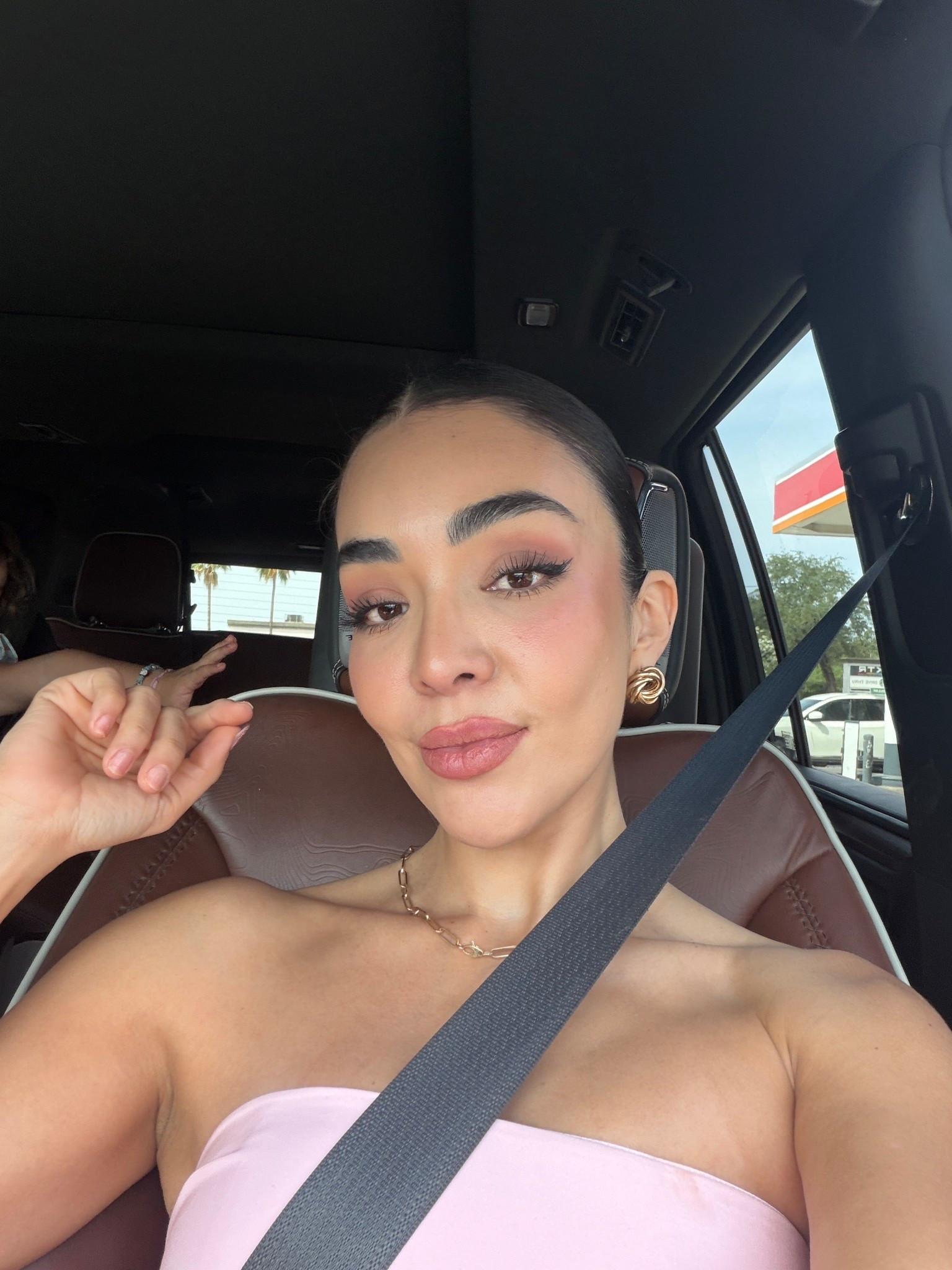 Makeup details

#LTKOver40 #LTKselfcare #LTKBeauty