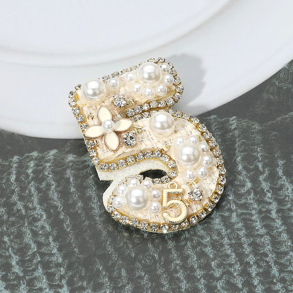 Felt Back Pearl Enamel Flower Embellished Tweed Number Five Pin Brooch | Shop Simon
