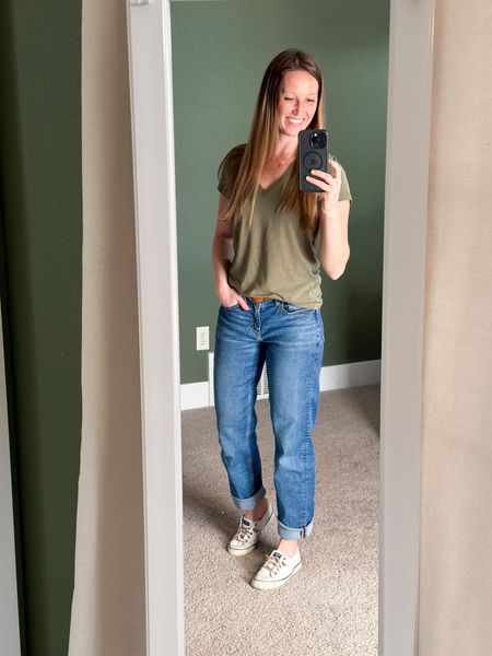 casual but put together - my favorite v neck t shirts from banana republic + the most affordable mom jeans from american eagle. Easy spring style, mom outfit, spring outfit #LTKspring

#LTKstyletip #LTKunder50 #LTKFind