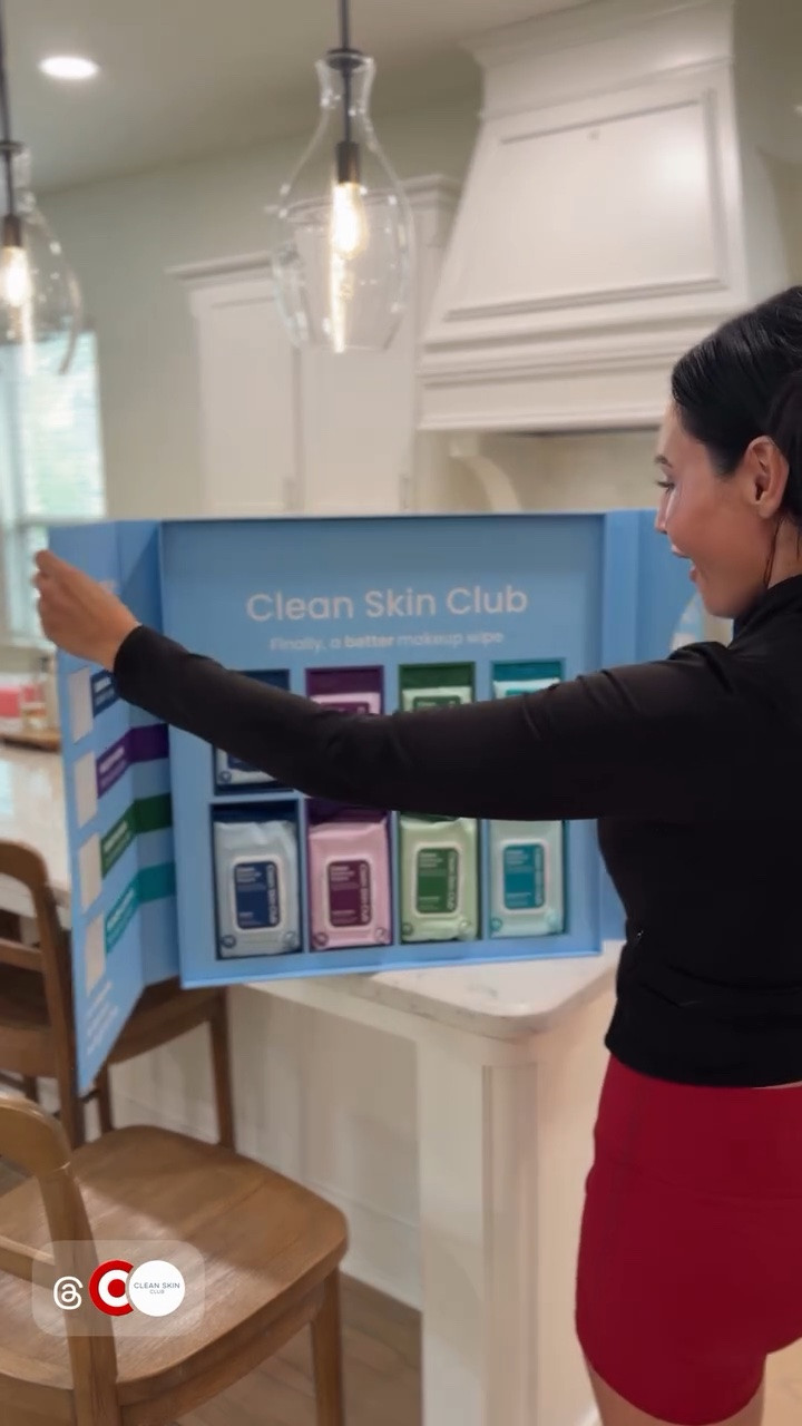 New make up remover/face cleaning wipes just dropped from Clean Skin Club!

#LTKselfcare #LTKOver40 #LTKBeauty