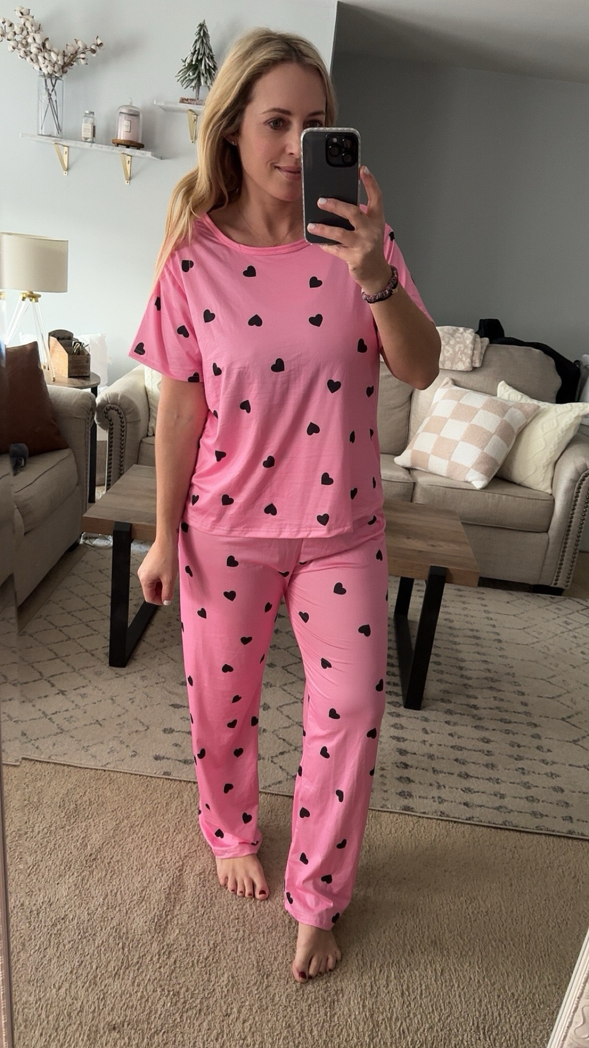 Valentine’s Day 

#LTKmidsize #LTKfindsunder50 #LTKSeasonal