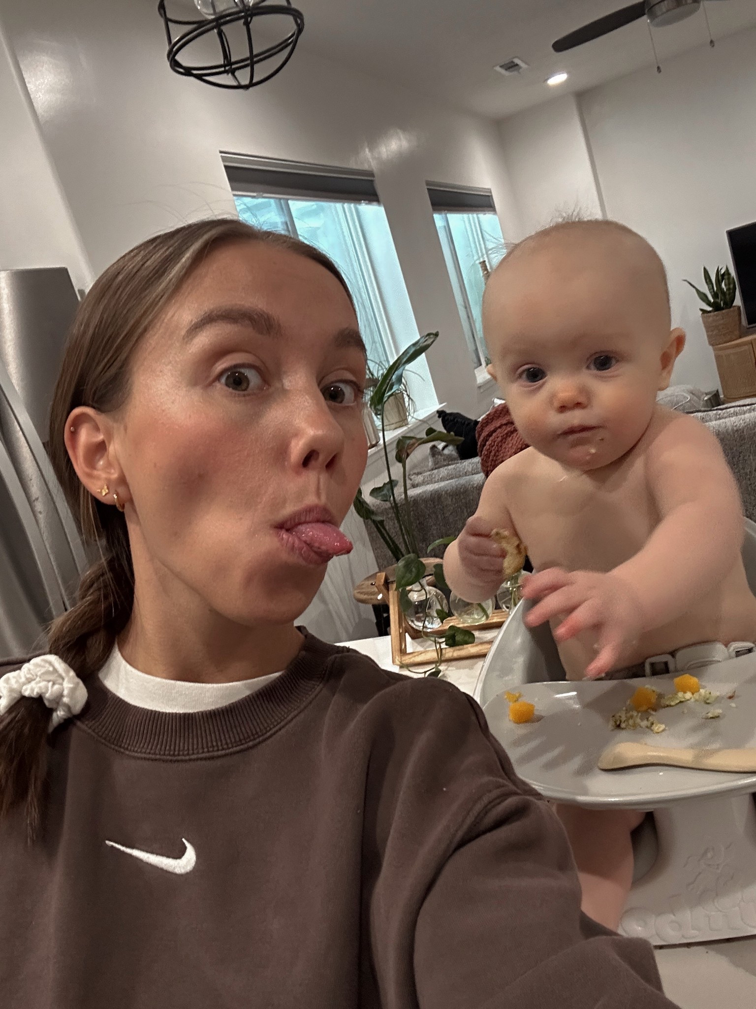 My go-to comfy stay at home outfit

#pullover #momfits #comfyoutfit 
#cutebutcomfy #stayathomemom 

#LTKStyleTip #LTKFindsUnder100 #LTKActive