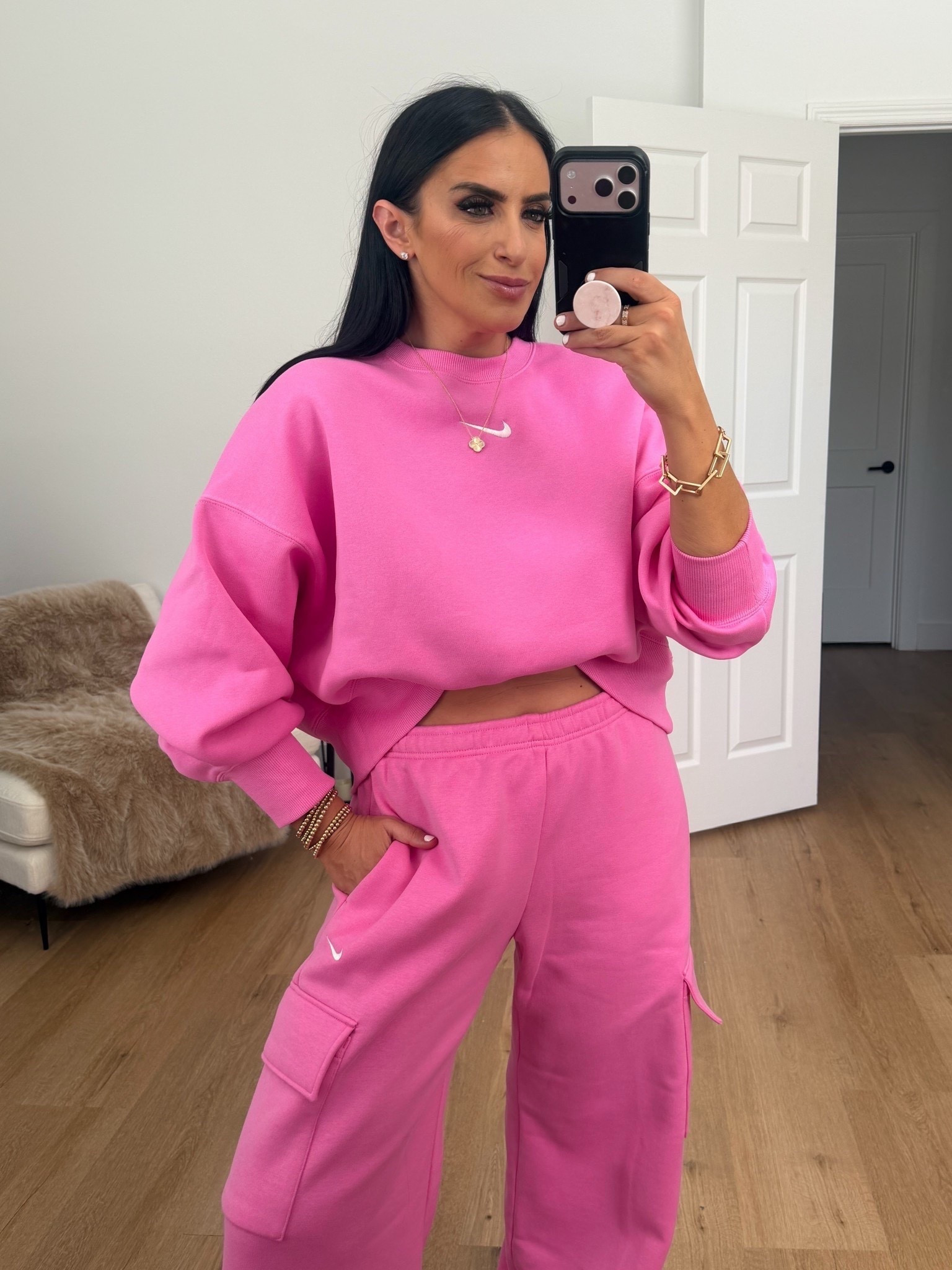 Sweatshirt now 40% off

Woman’s Nike Sportswear Phoenix Fleece Over-Oversized Crew-Neck Sweatshirt. I’m wearing a size small.

Woman’s Nike Sportswear Phoenix Fleece cargo pants. I’m wearing a size medium. 