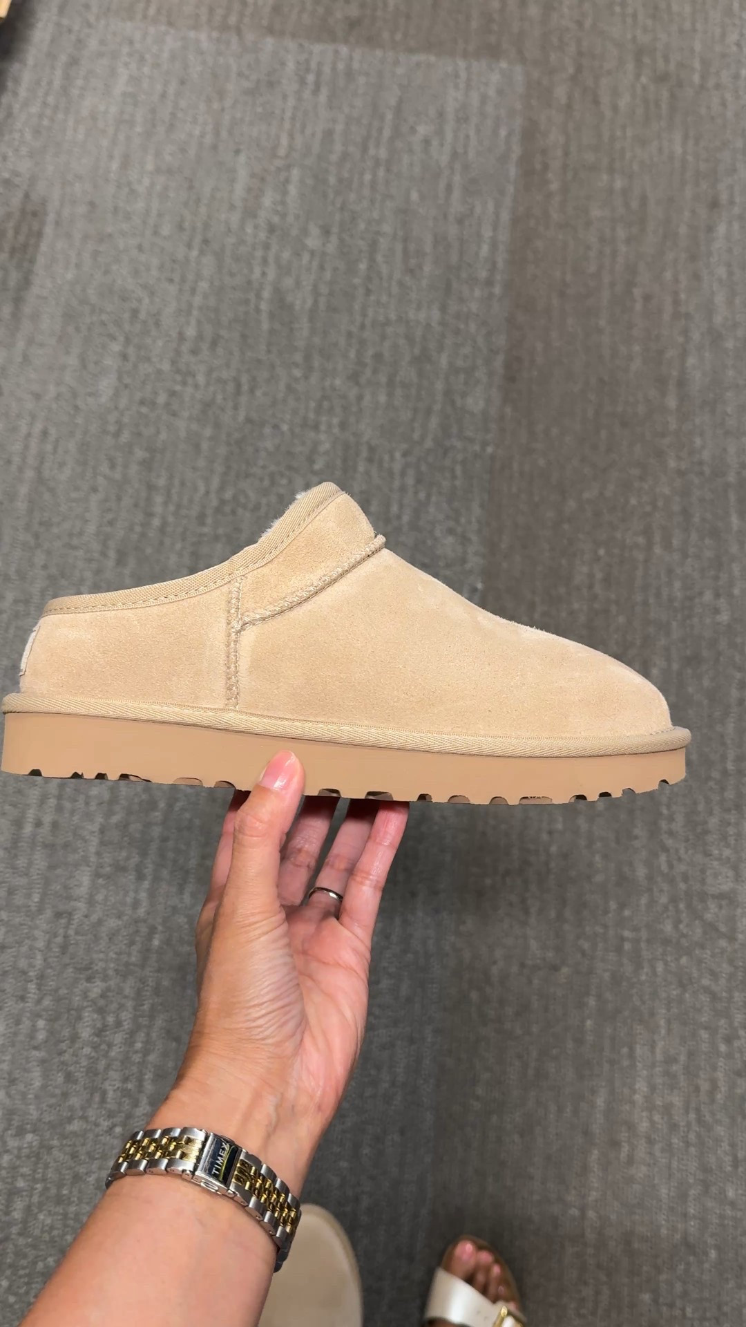 Fall shoes. Fall style. Fall oufit. Uggs. 
I like this slip on style. Almost identical to the micro uggs, except that this pair doesn’t have pull tag in the back  
True to size. 
Jeans true to size. 


#LTKShoeCrush #LTKFindsUnder100 #LTKOver40