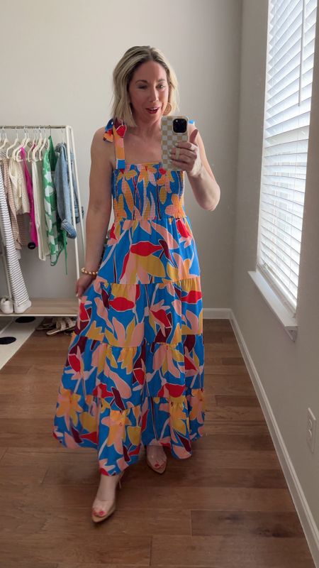 Summer dress 
Size small - comes in other colors 
So comfy 

#LTKSeasonal #LTKVideo #LTKsalealert