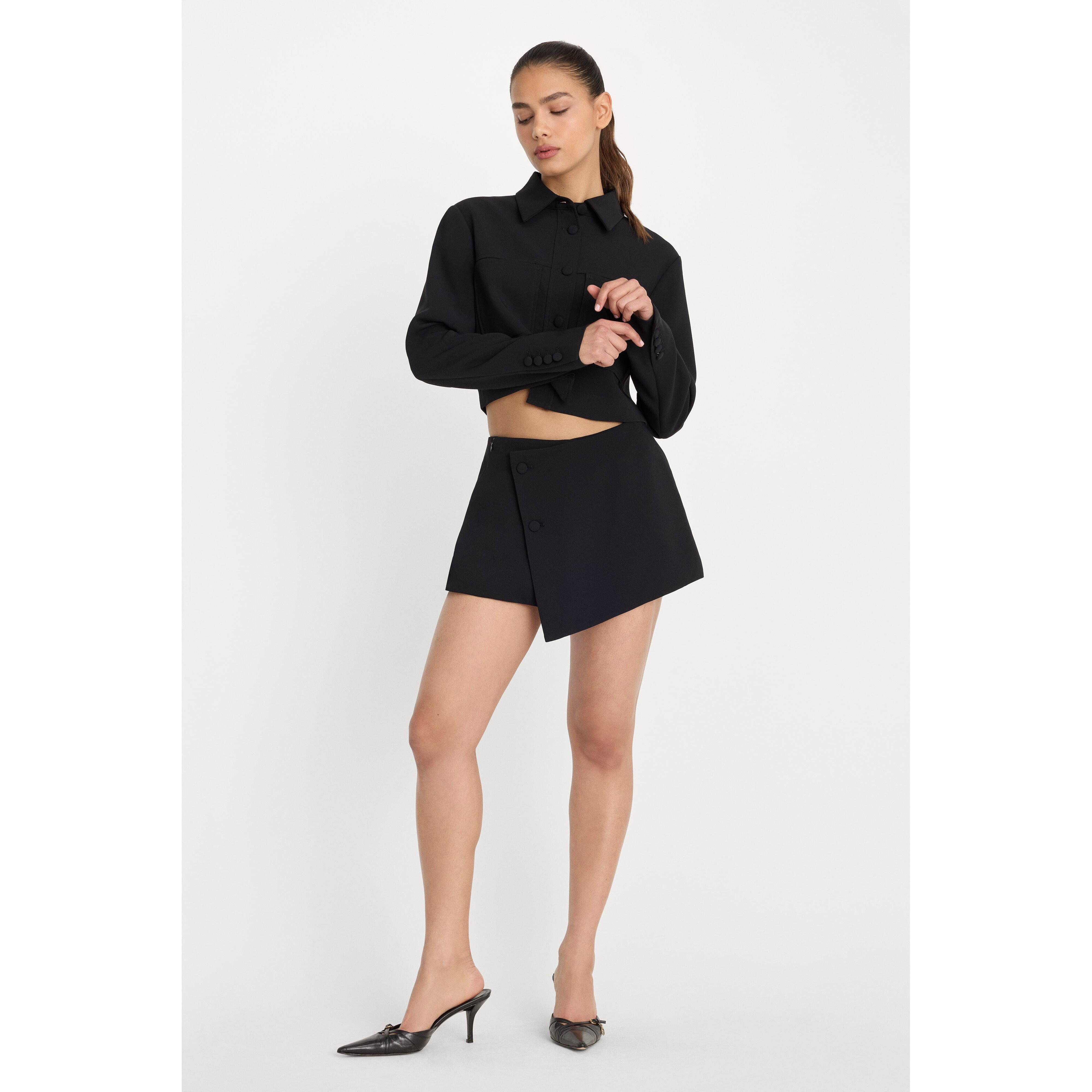 Women's Luxe Suiting Skort | Black, Size 2 | Good American by Khlo� Kardashian | Good American