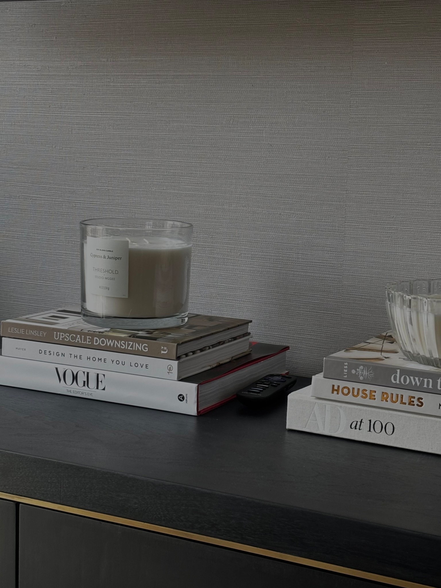 Coffee Table Aesthetic🦢🪞☁️

#LTKHome #LTKSaleAlert #LTKStyleTip