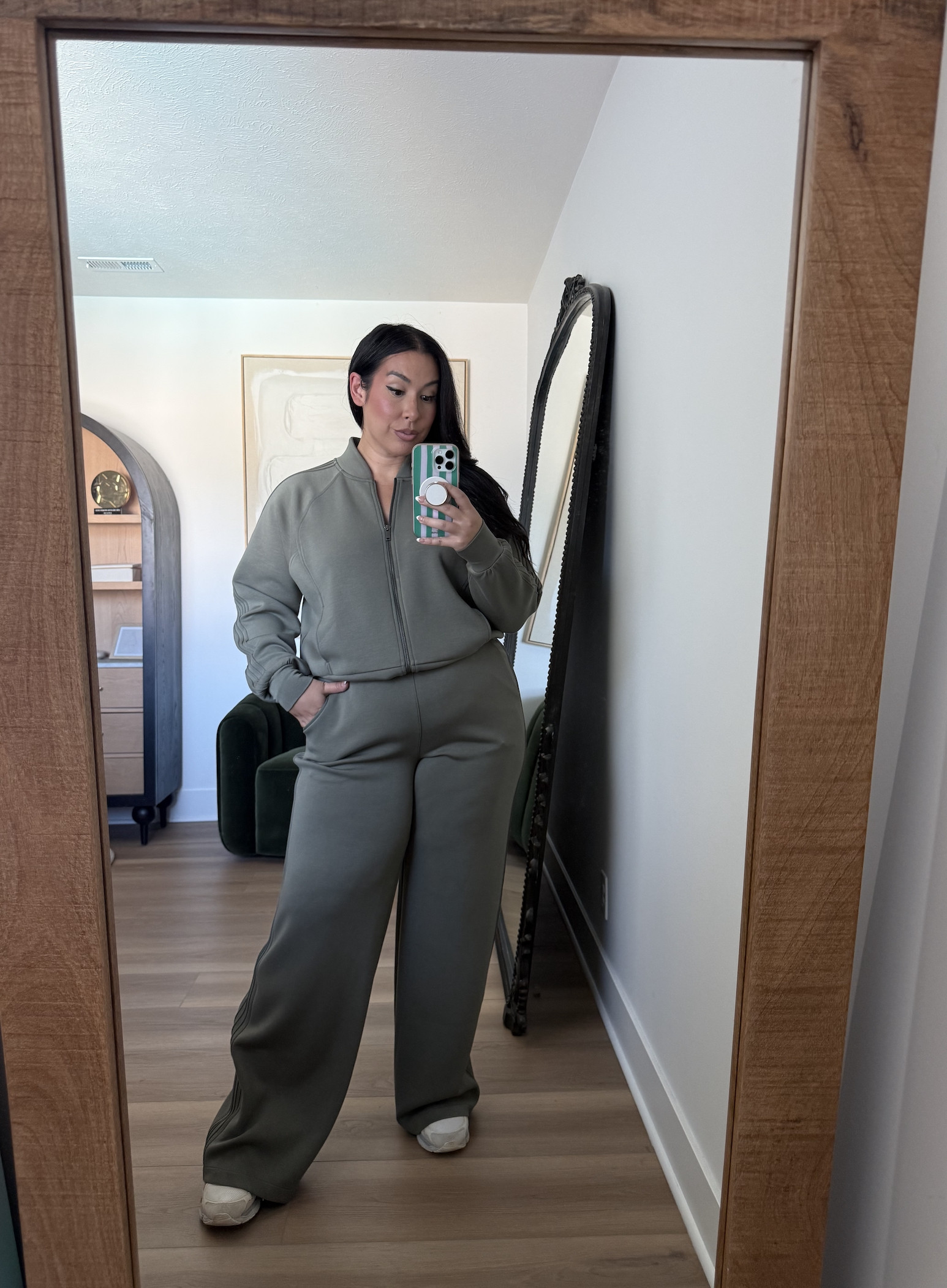 If you prefer a two piece for your travel outfit, this is the set! I love the color and its a full zip jacket.

Wearing XL in top, XL Tall in bottoms

Fall outfit, travel outfit, mid size ootd, mid size travel outfit, spanx, matching set 

 #LTKootd #LTKMidsize