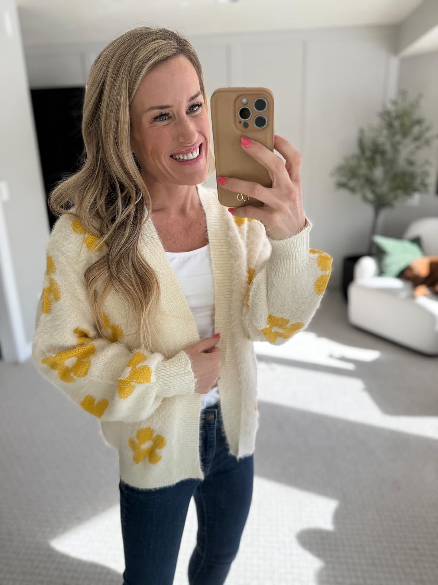 Floral cardigan 

Yellow sweater  spring outfit  spring fashion  Amazon fashion 

#LTKSeasonal #LTKFindsUnder50 #LTKStyleTip