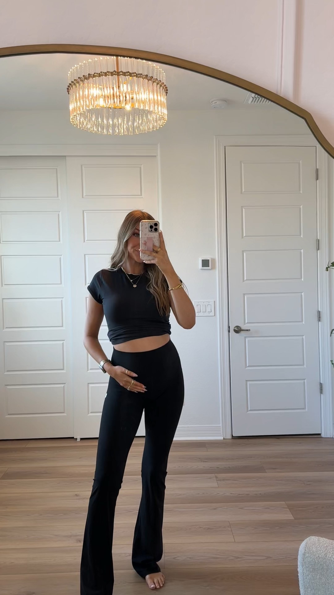 Love this look from @vuoriclothing! Wearing mediums.
#vuoripartner 