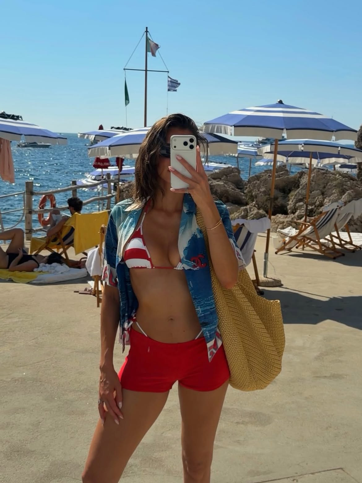 Back to capri !!!!! 🇮🇹🍝🌊 

 #LTKSwim