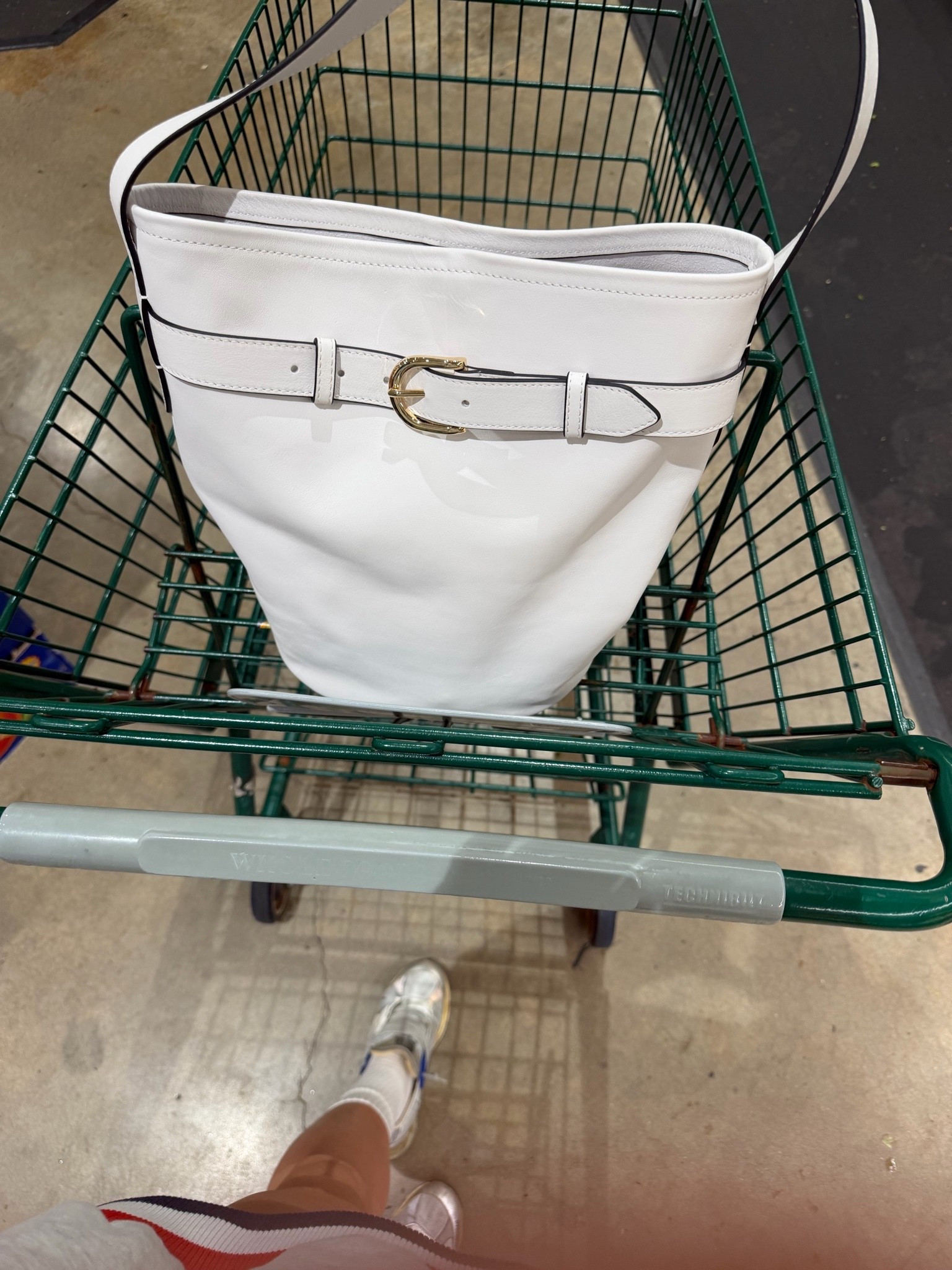 The perfect summer leather bag!!!!

#LTKootd
