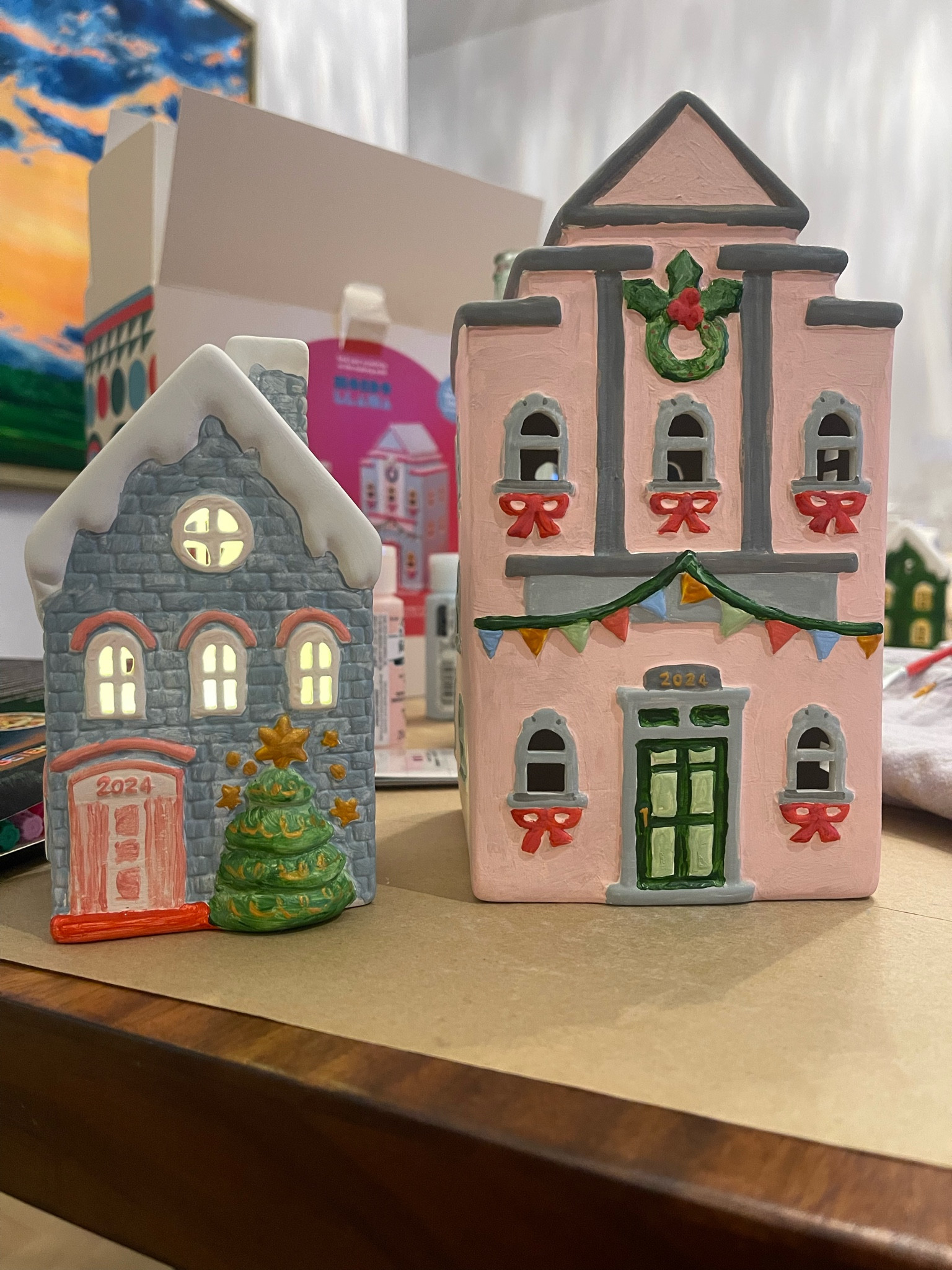 I just need to add snow and glitter! Such a fun Christmas decor craft kit.


#LTKGiftGuide