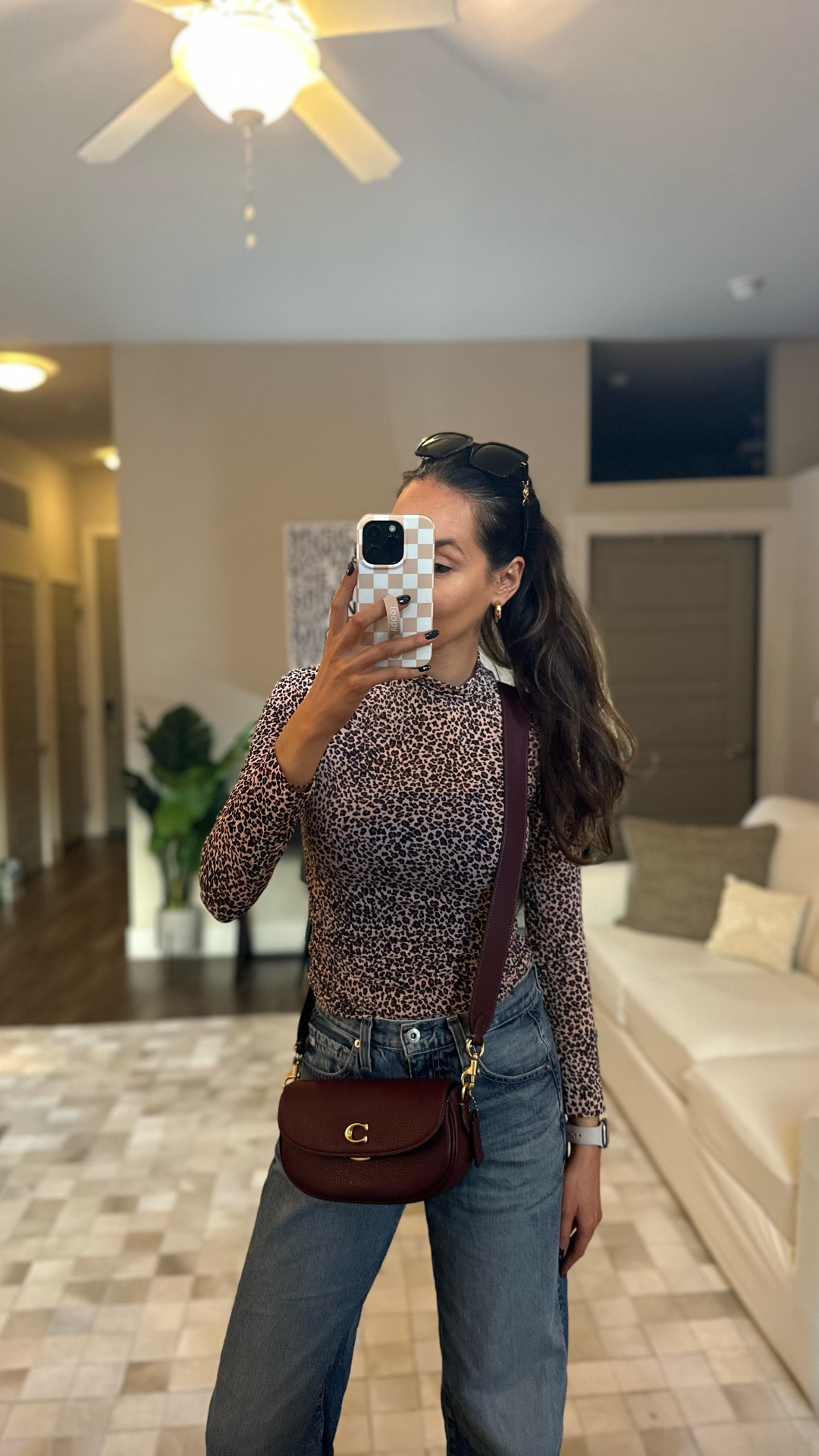 Farm Rio long sleeve top TTS
Ettika gold hoop earrings
Similar Coach bag linked
Loopy code carolinelawley for 10% off 

#LTKootd #LTKStyleTip