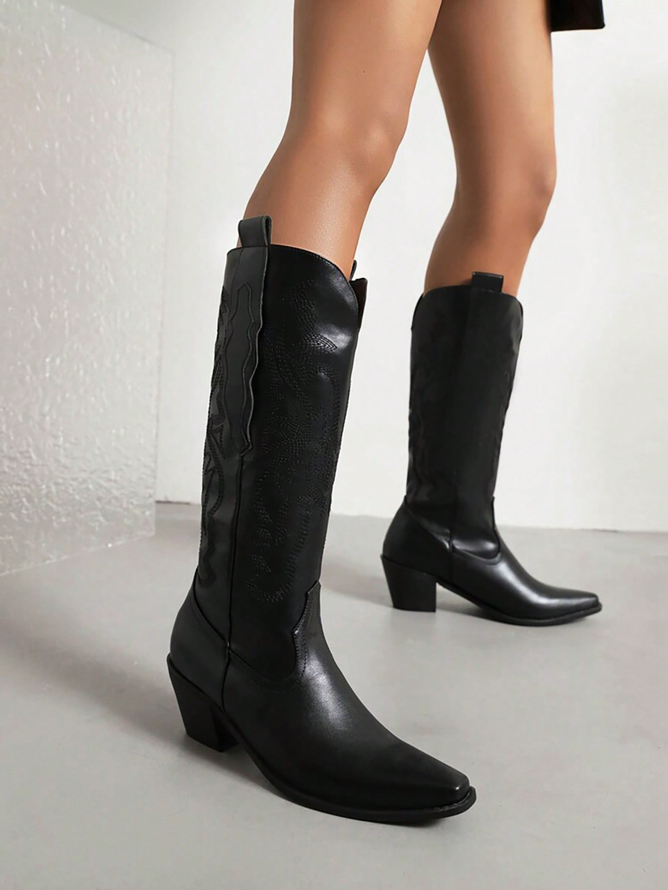 elegante nero Stivali per dettaglio ricamo senza chiusure tacco grosso Stivali western | SHEIN