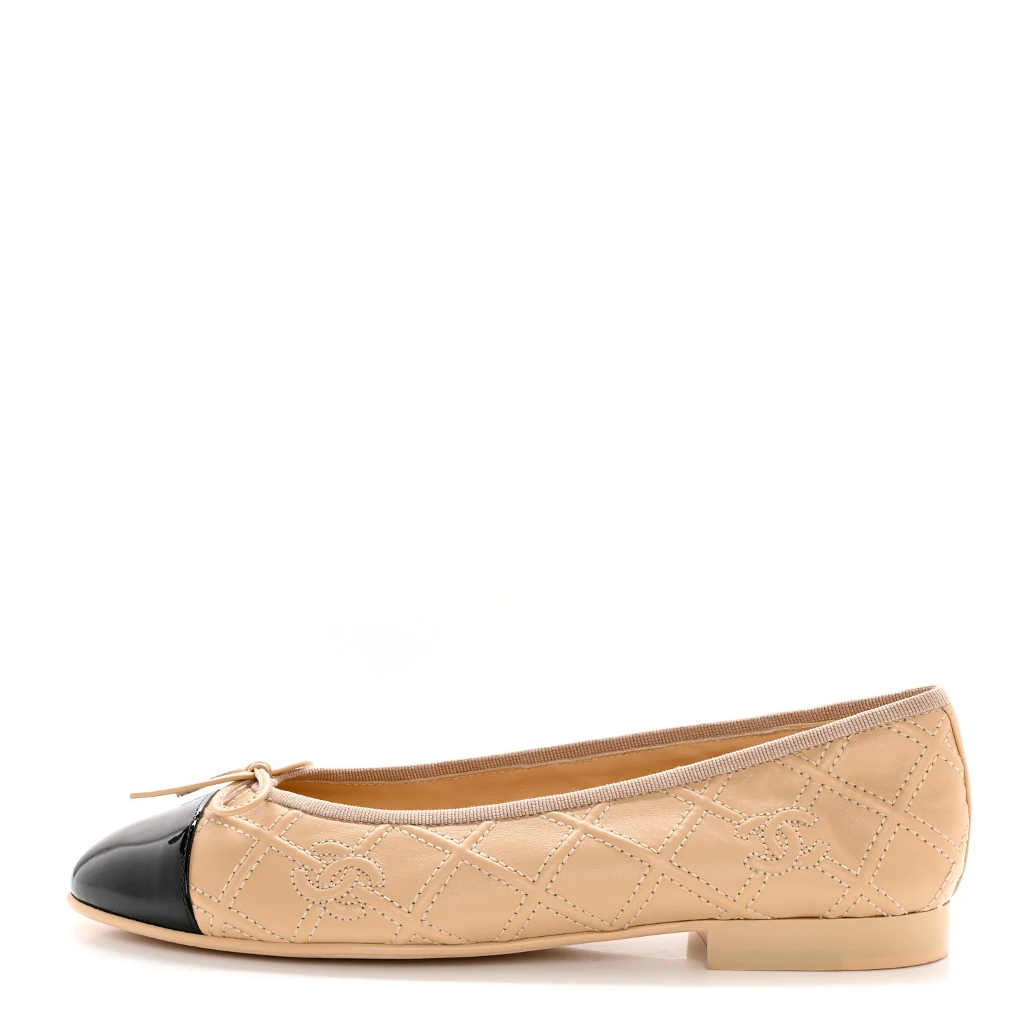Lambskin Patent Double Stitched CC Cap Toe Ballerina Flats 38 Ivory Black | FASHIONPHILE (US)