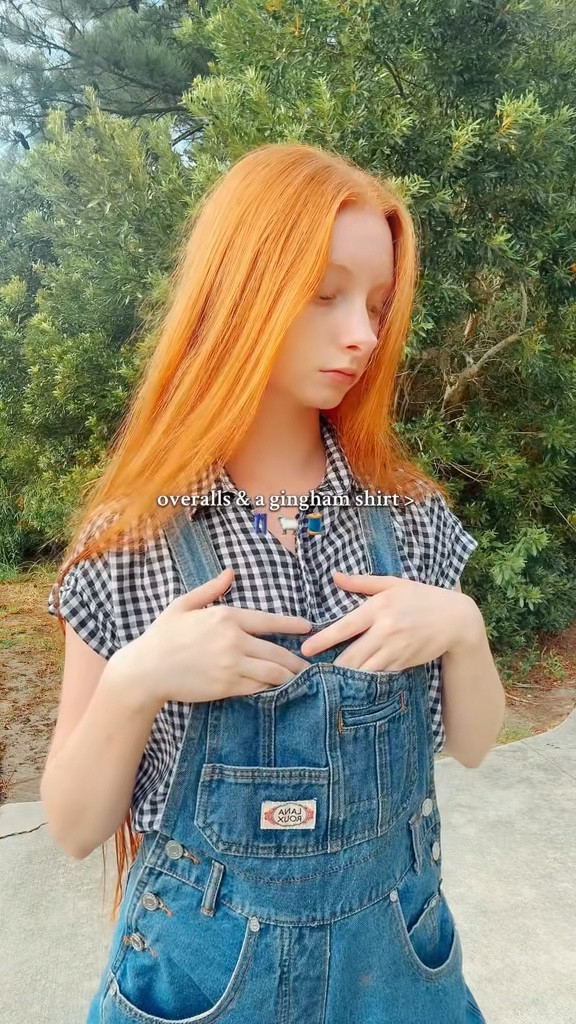 cute overalls for fall 

#LTKStyleTip #LTKSeasonal #LTKFindsUnder50