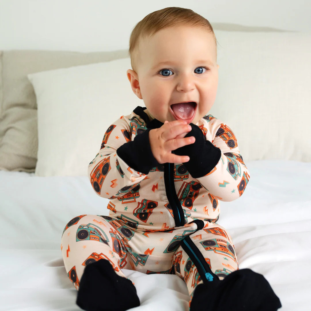 Retro Boombox Zippy | Poppy & Rows