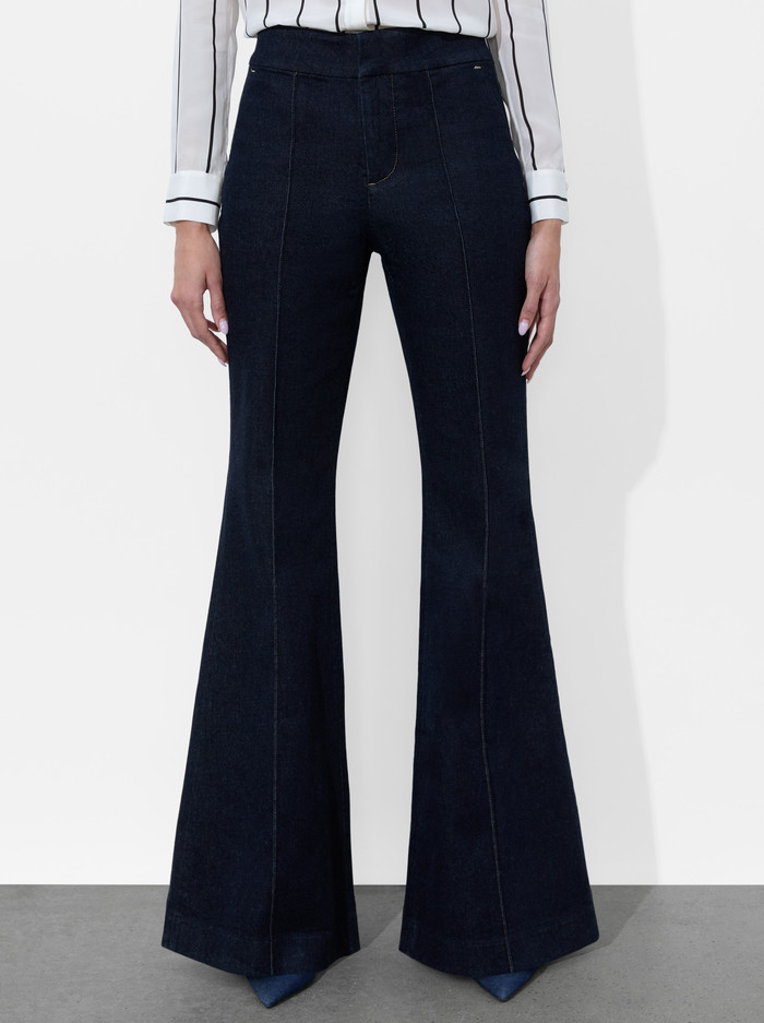 THE TROUSER JEAN | Alice + Olivia