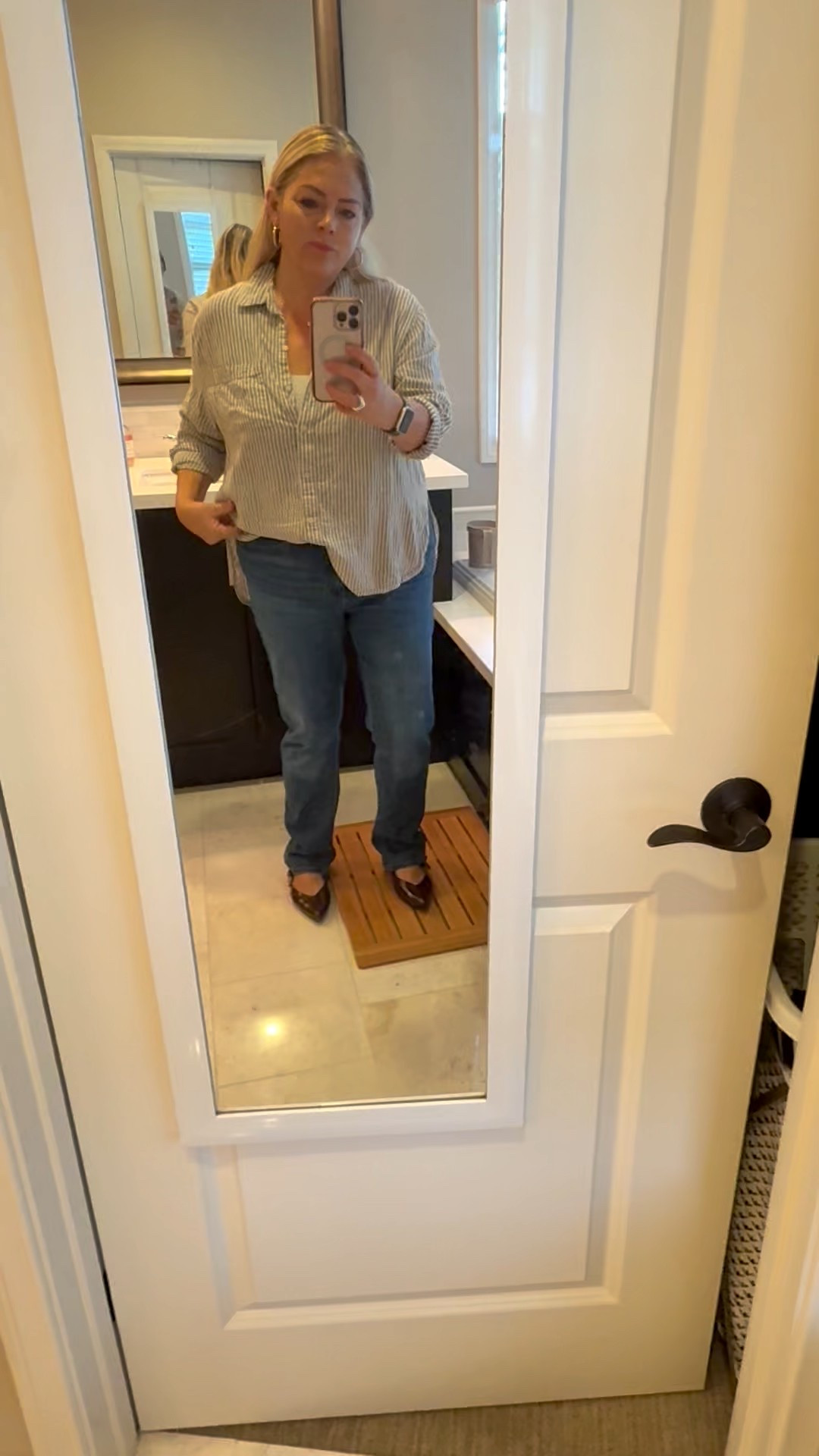 Workday Tuesday on this beautiful Southern California Day. 
OOTD
Another mix of comfort and brands 
Let’s have a great day! 


#LTKmomlife #LTKMidsize #LTKootd