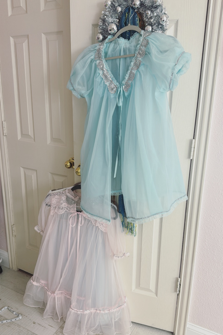 sabrina short n sweet robe diy!

#LTKStyleTip #LTKSeasonal #LTKFindsUnder50